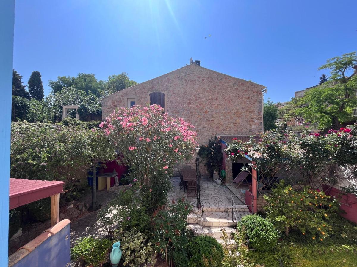 Abri Du Vent, Chambres Et Appartements Fitou Εξωτερικό φωτογραφία
